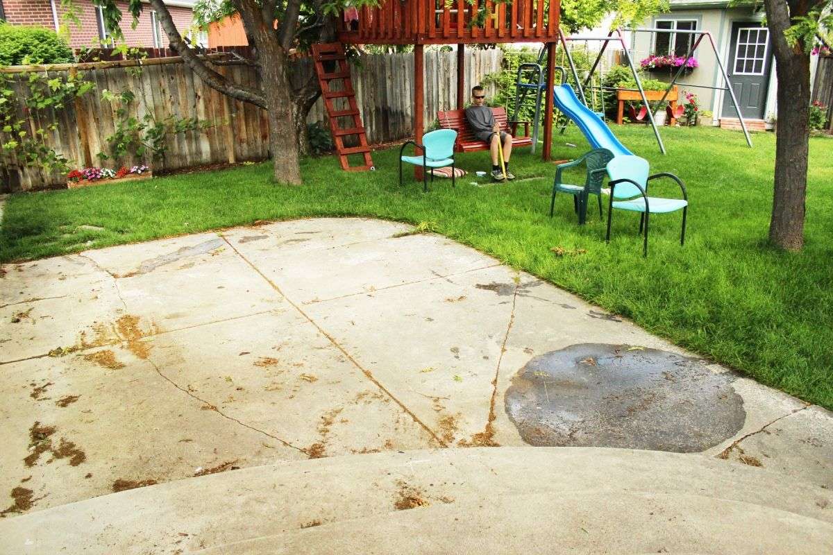 Best Way to Remove Concrete Slabs on a Patio