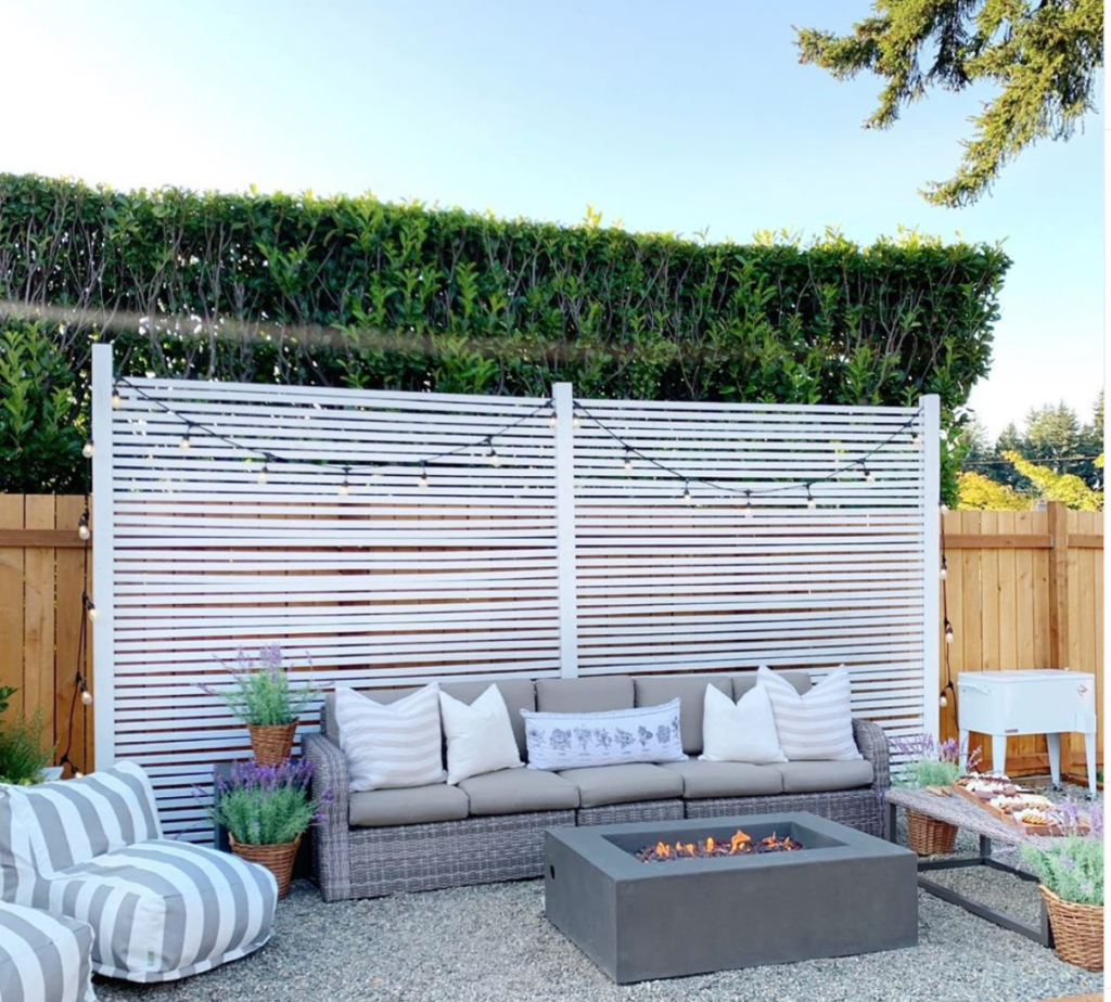 Cheap Diy Outdoor Privacy Screen : 22 Simply Beautiful Low Budget ...