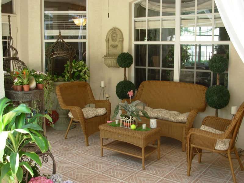 8 Keys to the Perfect Patio Furniture Arrangement