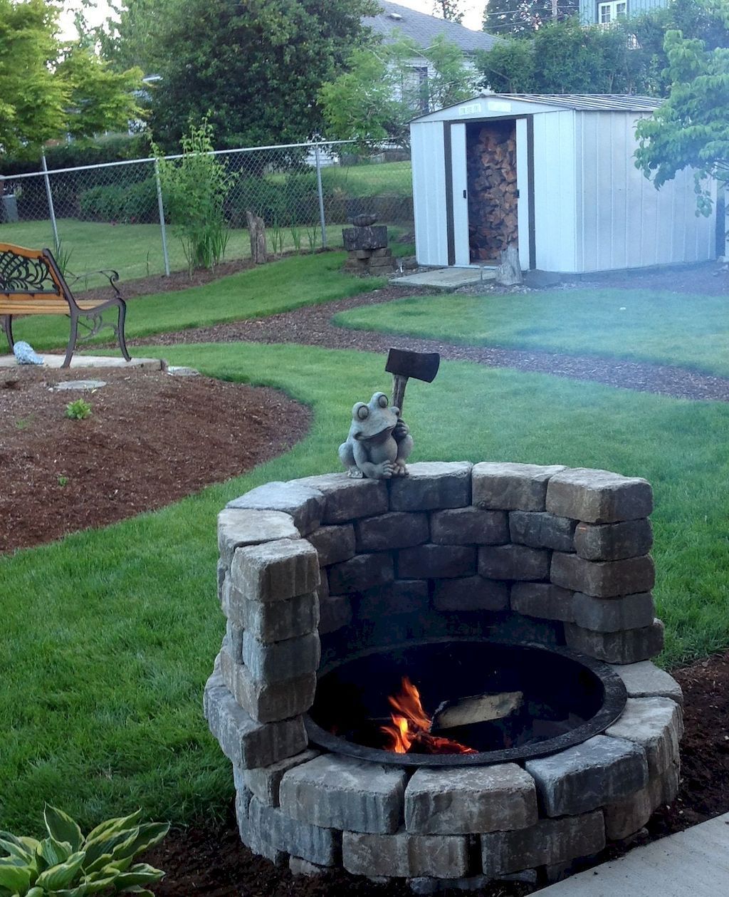 â 13 Inspiring DIY Fire Pit Ideas to Improve Your Backyard (With images ...