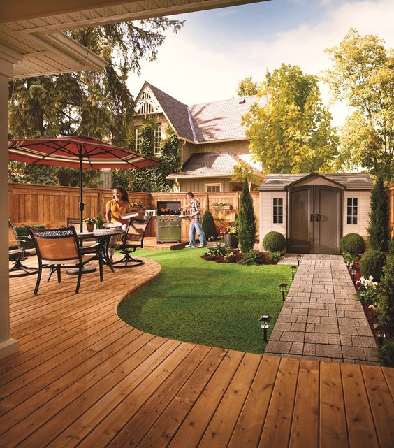 Backyard Deck Ideas: 23+ Simple Designs for a Cozy Outdoor Space
