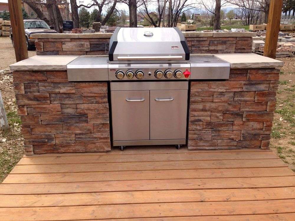 Barbecue Grill Surround For Your Patio, How To Build A Grill Surround Using Pavers