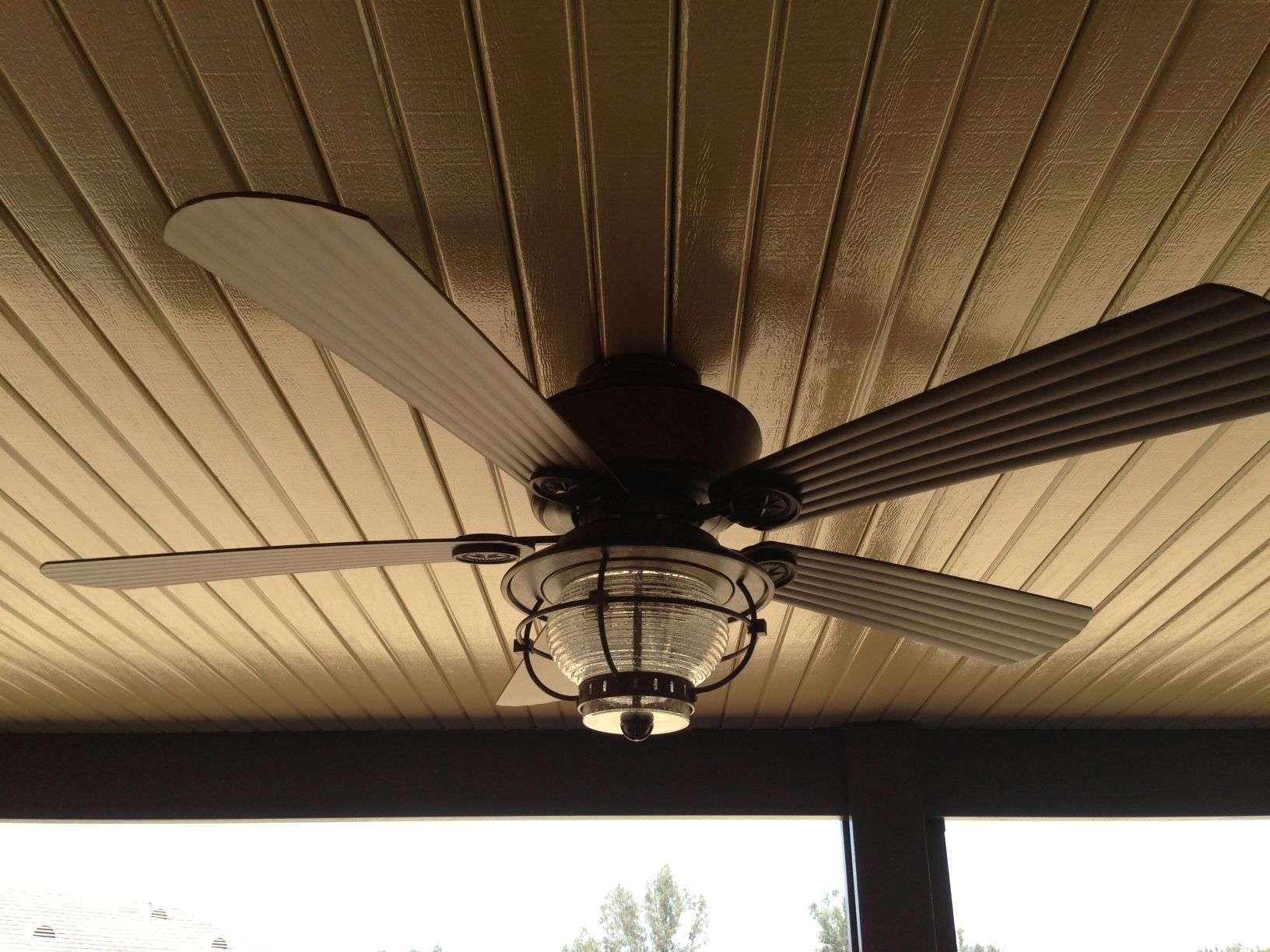 Ceiling fan on alumawood patio cover