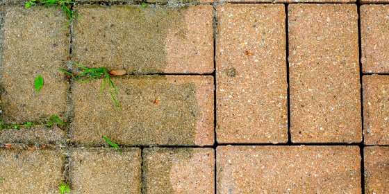 How To Get Rust Off Stone Patio Lovemypatioclub Com - How To Get Rust Stains Off Patio Pavers