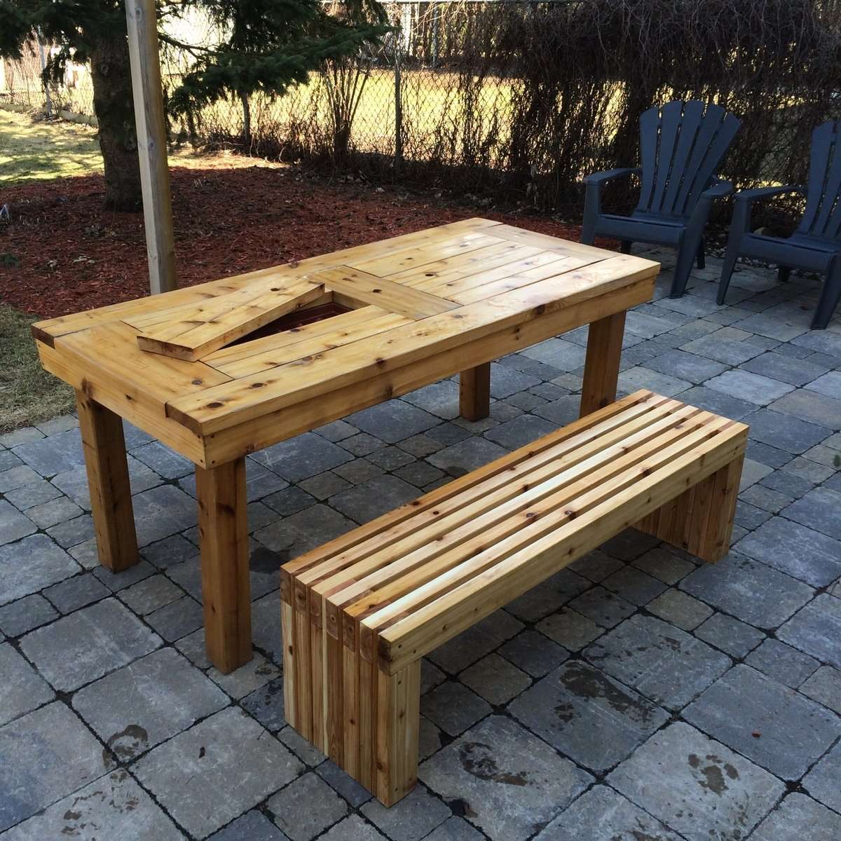 DIY Patio Table & Bench