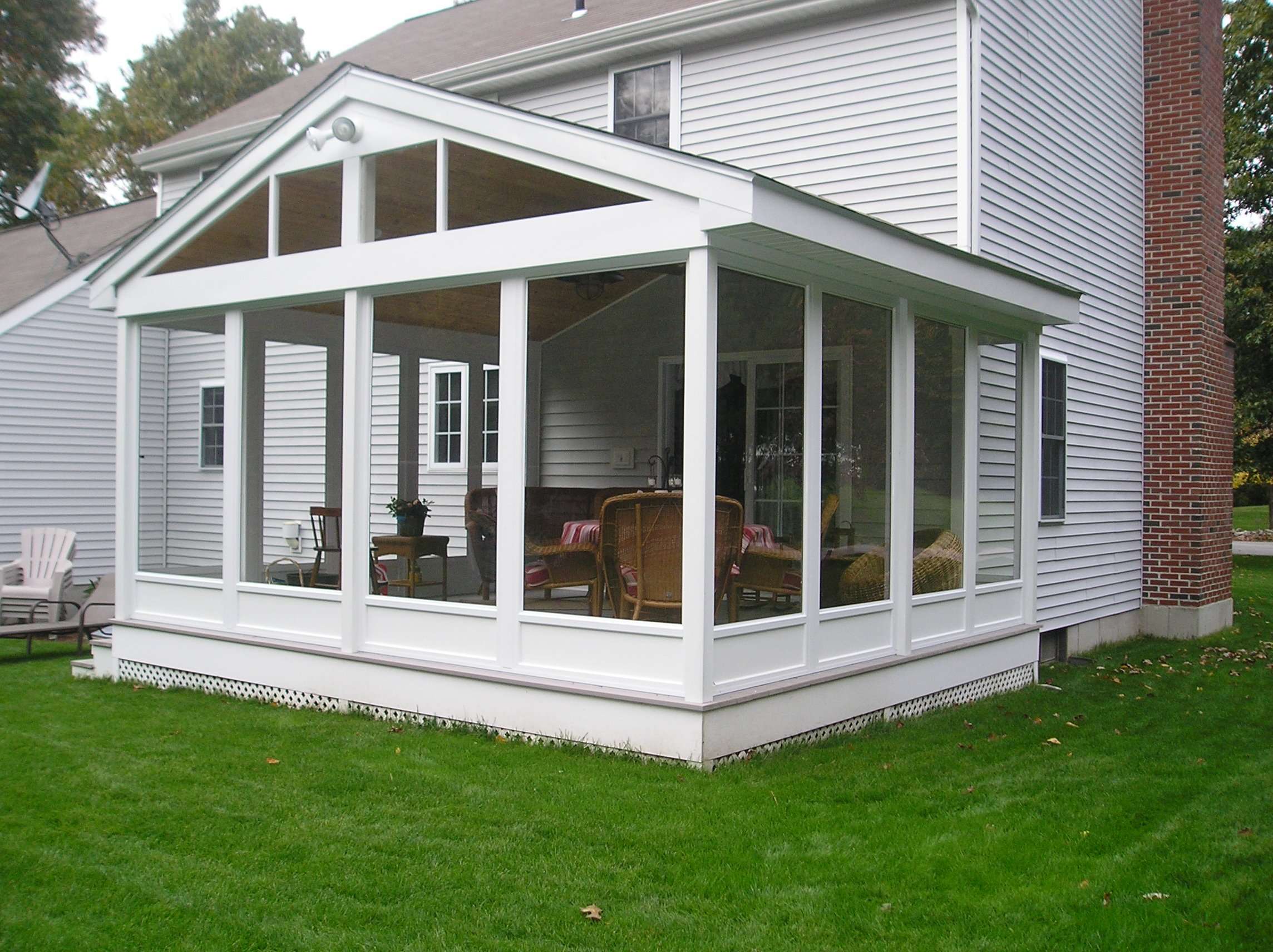Enjoy a Screen Porch year round with Harvey BP Enclosure ...