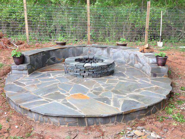 How to Build a Fire Pit with Circular Wrap