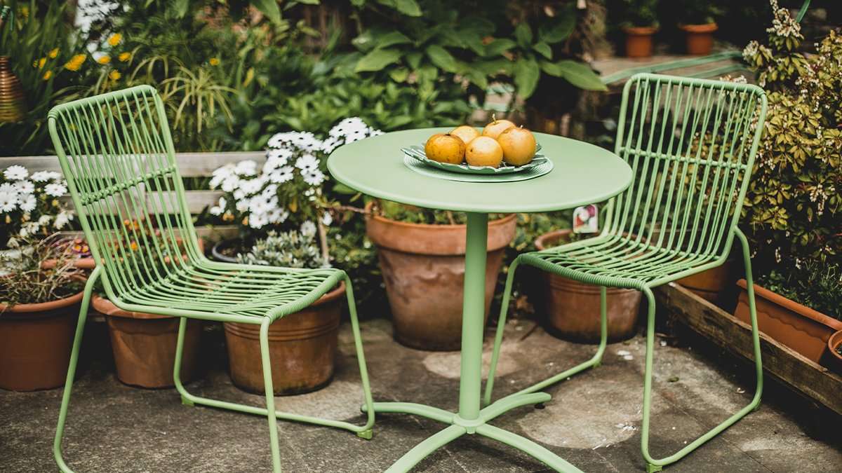 How to Remove Rust From Patio Furniture With Ketchup ...
