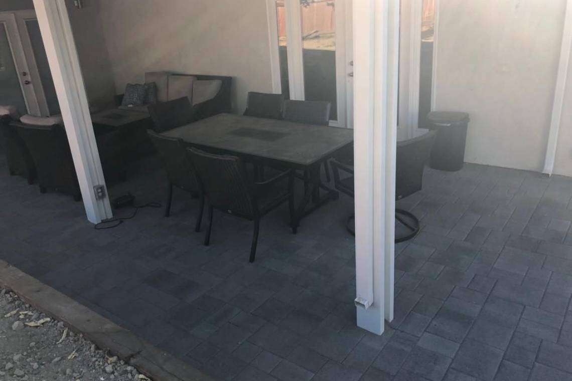 PATIO COVER AND PAVERS IN SIMI VALLEY