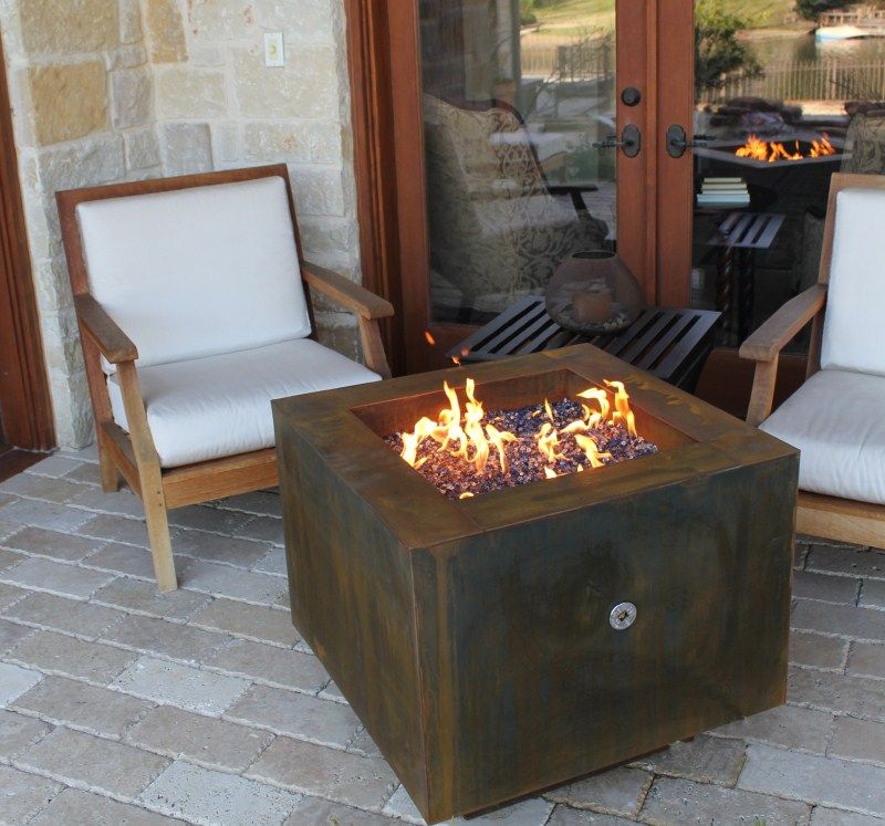 round fire pit table with hidden propane tank