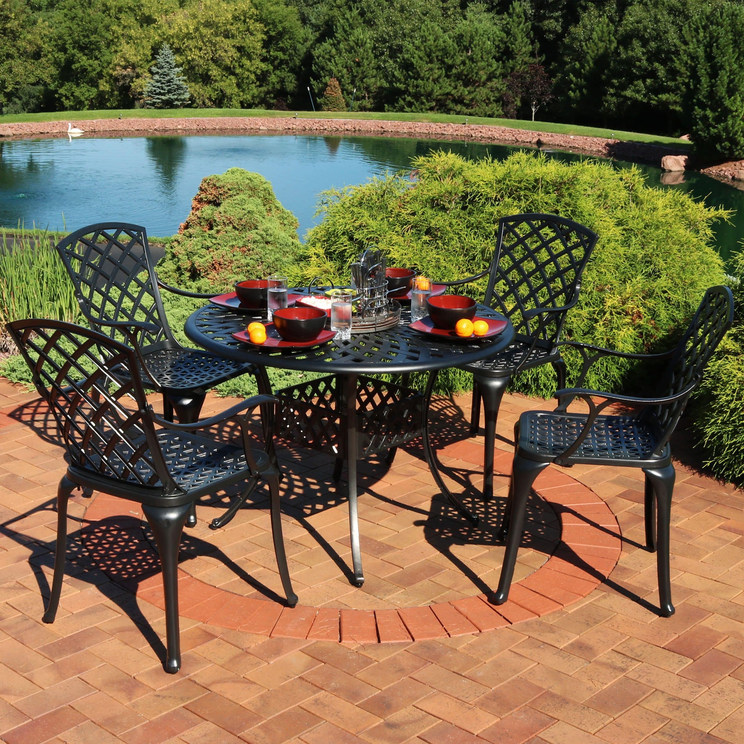 Sunnydaze Outdoor Patio Furniture Dining Set, 4 Metal Chairs and Round ...